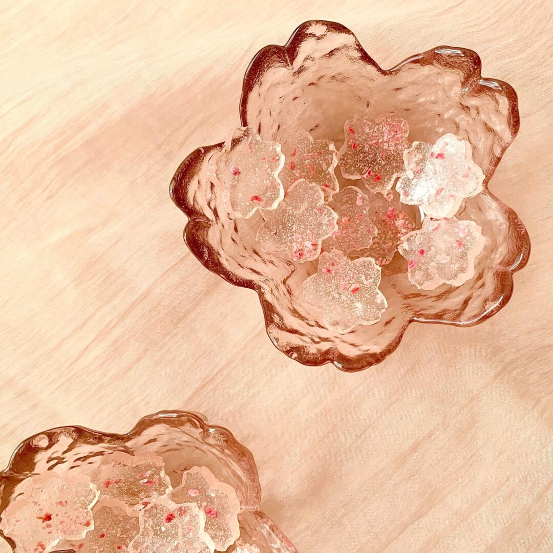 桜の形の琥珀糖